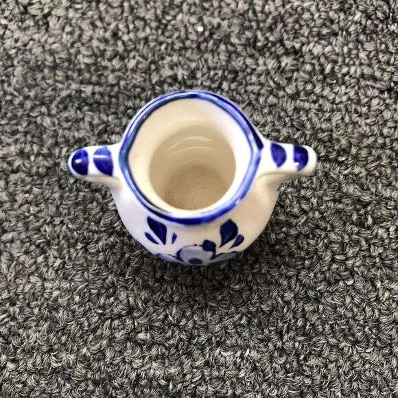 Miniature Vase Holland Hand Painted Blue White Double Handle Holland - Picture 5 of 5